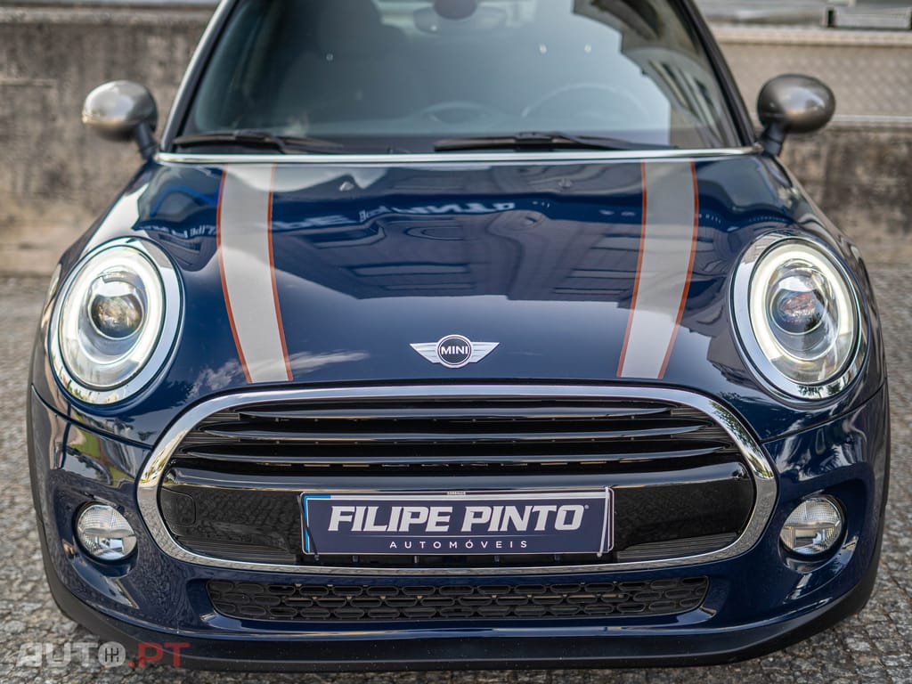 MINI Cooper Cooper D Auto