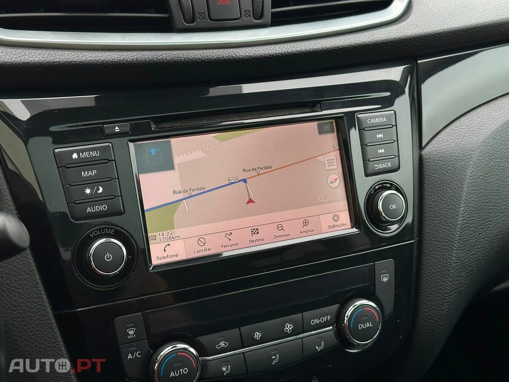 Nissan Qashqai 1.5 dCi N-Connecta J18