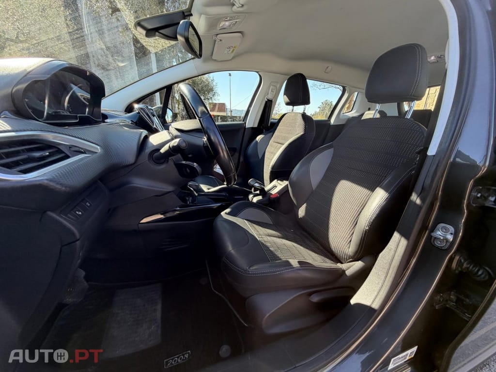 Peugeot 2008 PureTech 82 ETG5 STOP&START Allure