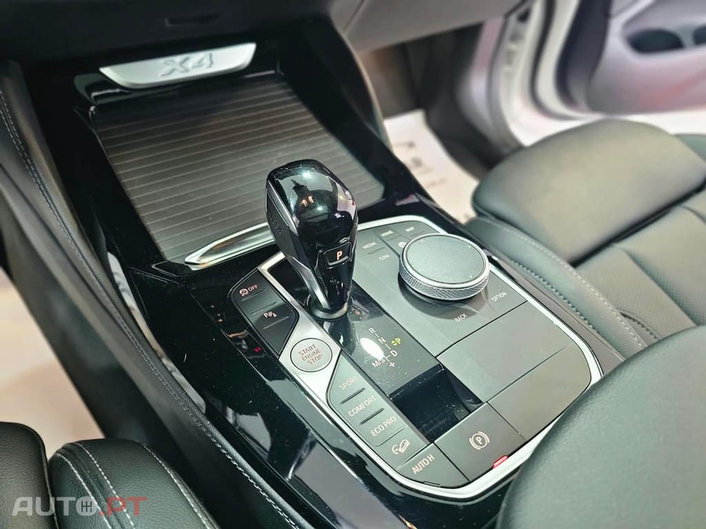 BMW X4 30 d xDrive Pack Desportivo M Auto