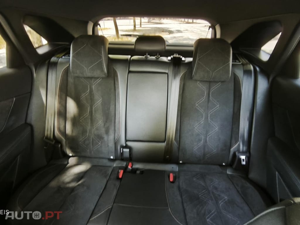 DS DS7 Crossback 1.5 BlueHDi Performance Line EAT8