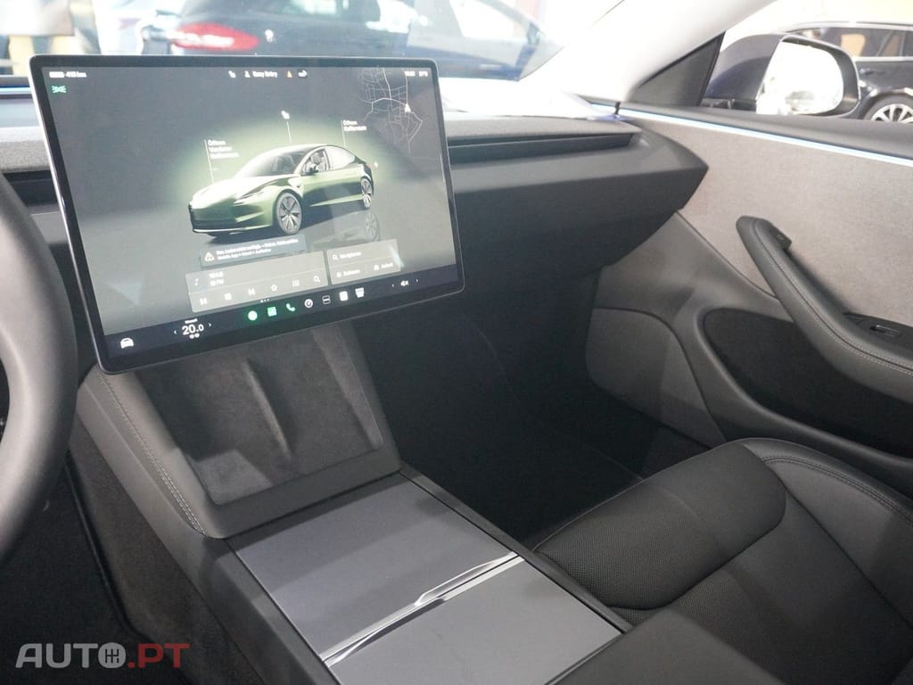 Tesla Model 3 Standard Range Plus RWD