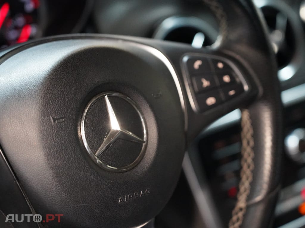 Mercedes-Benz GLA 180 d