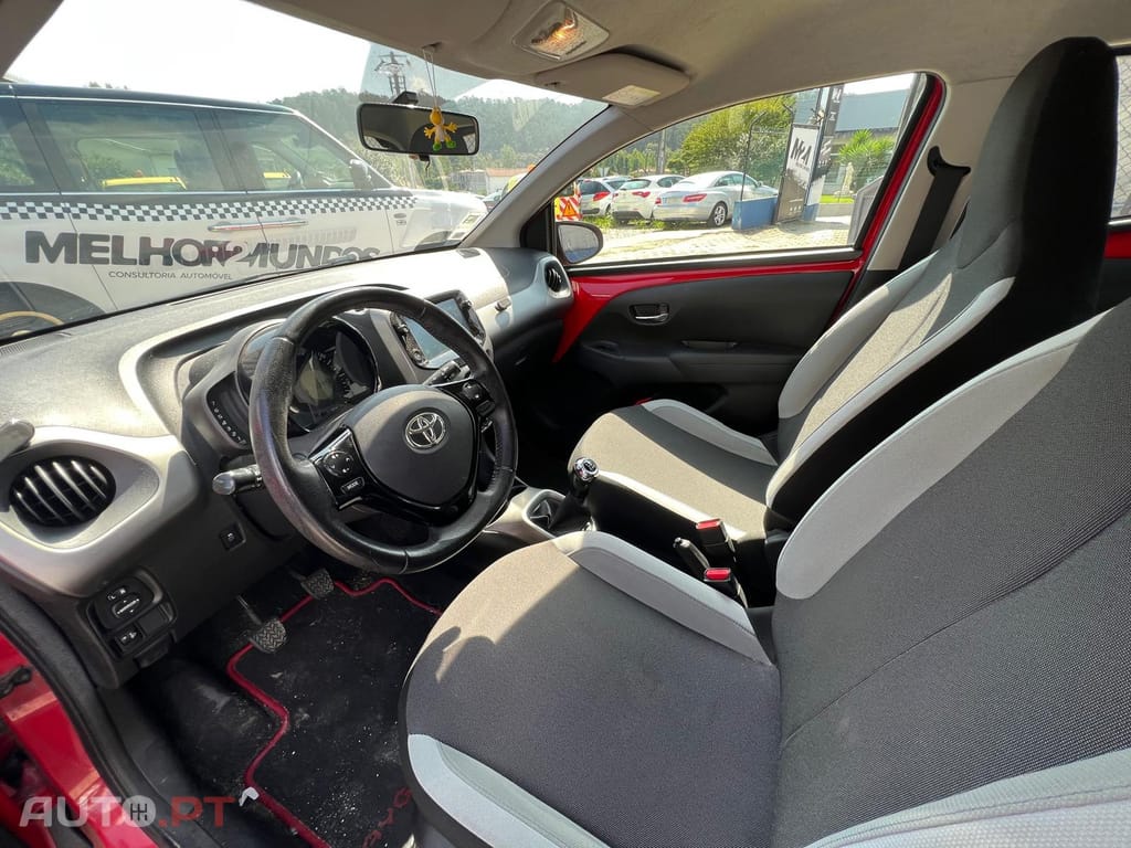 Toyota Aygo 1.0 X-Play+AC+X-Touch