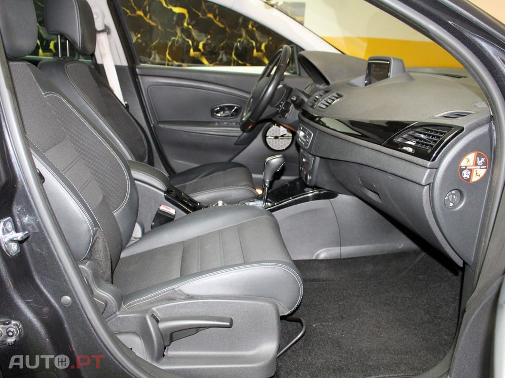 Renault Mégane 1.5 Blue dCi Bose Edition EDC