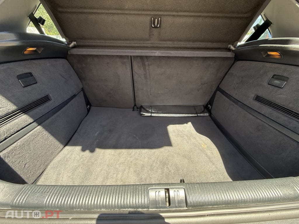 Audi A3 1.6 Attraction