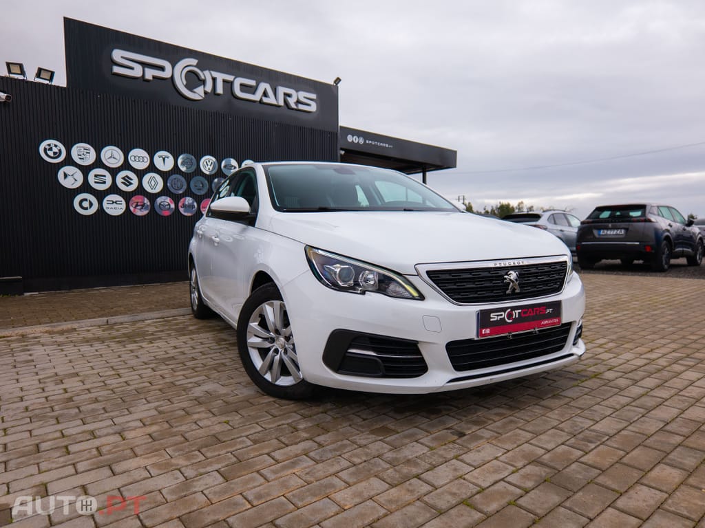 Peugeot 308 1.5 BlueHDi Business Line