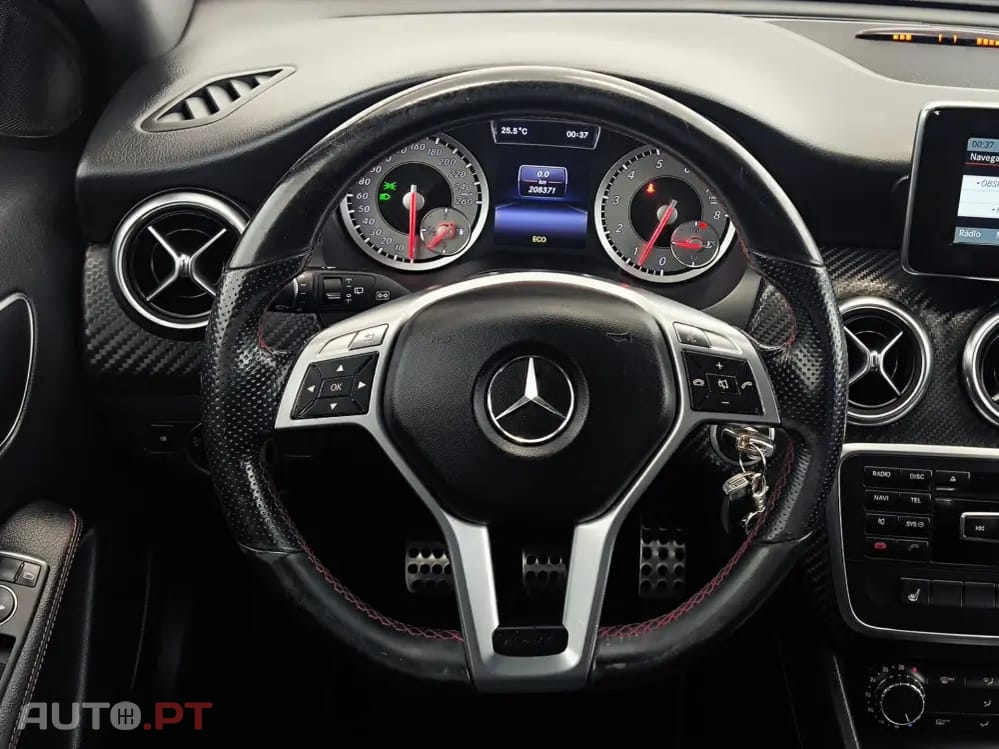 Mercedes-Benz A 180 (BlueEFFICIENCY) AMG Sport