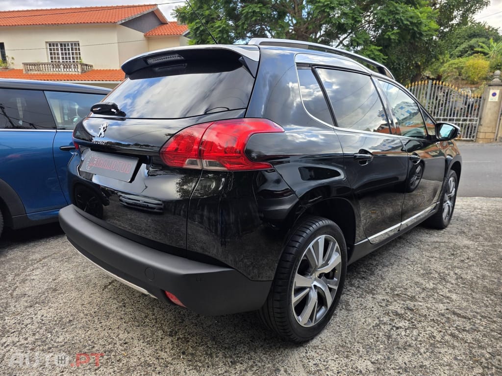 Peugeot 2008 1.6 BlueHDi Allure