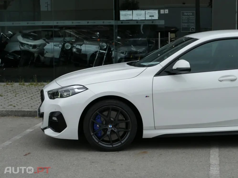 BMW 216 d Pack Desportivo M