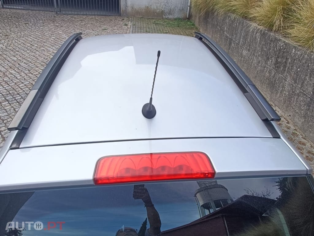 Peugeot 207 SW 70 kW (95 cv)