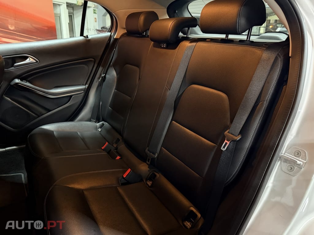 Mercedes-Benz GLA 180 CDi Style