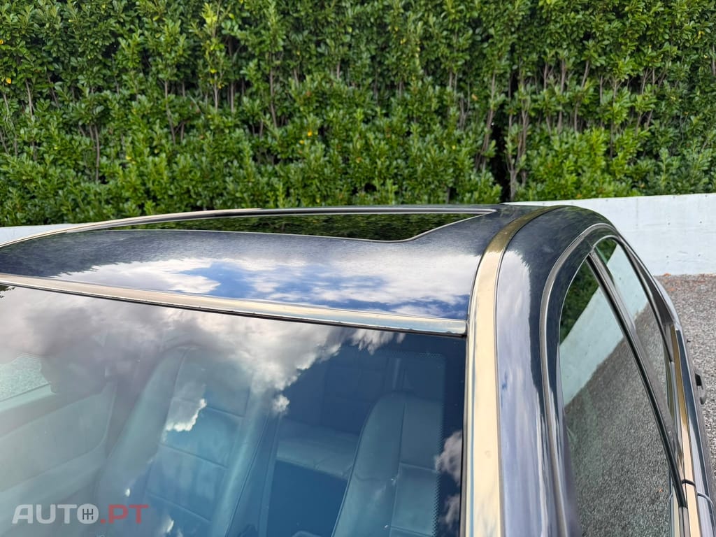 Mercedes-Benz E 220 D Classic