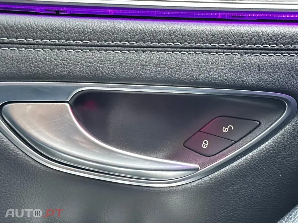 Mercedes-Benz E 300 de AMG Line