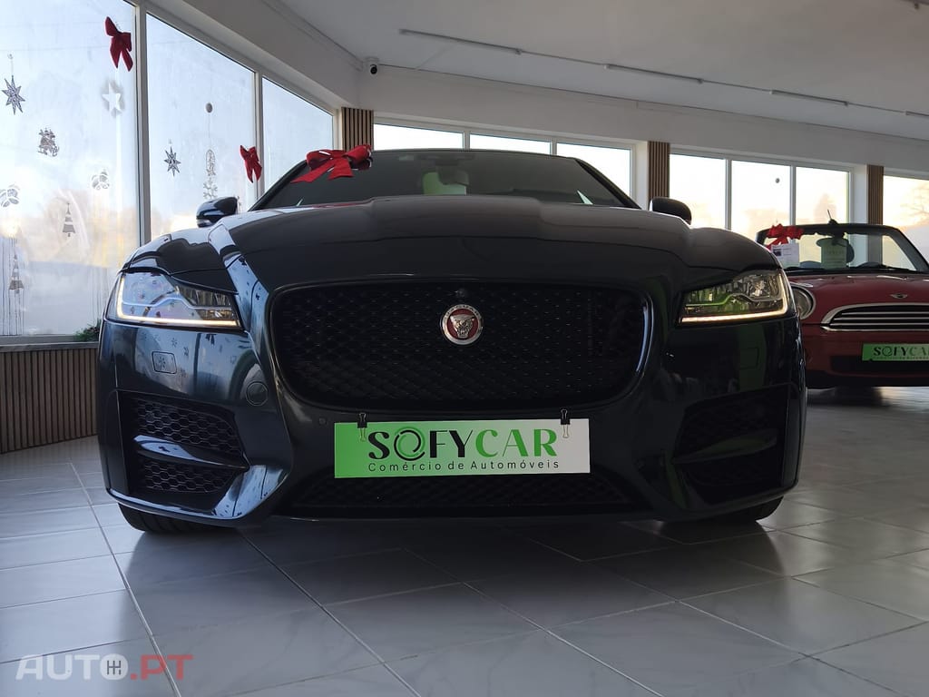 Jaguar XF 2.0D R-Sport