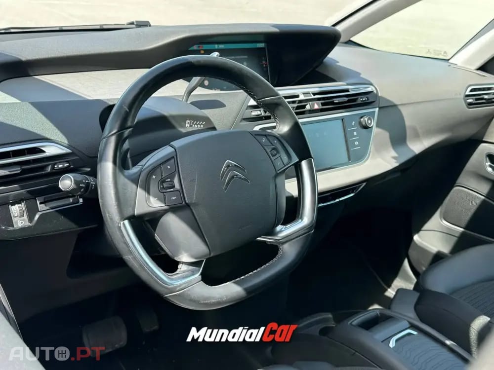 Citroen Grand C4 SpaceTourer 1.5 BlueHDi Shine EAT8