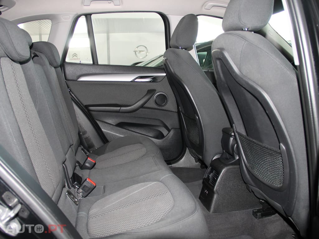 BMW X1 16 d sDrive Advantage