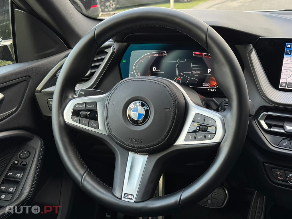 BMW 218 d Pack Desportivo M