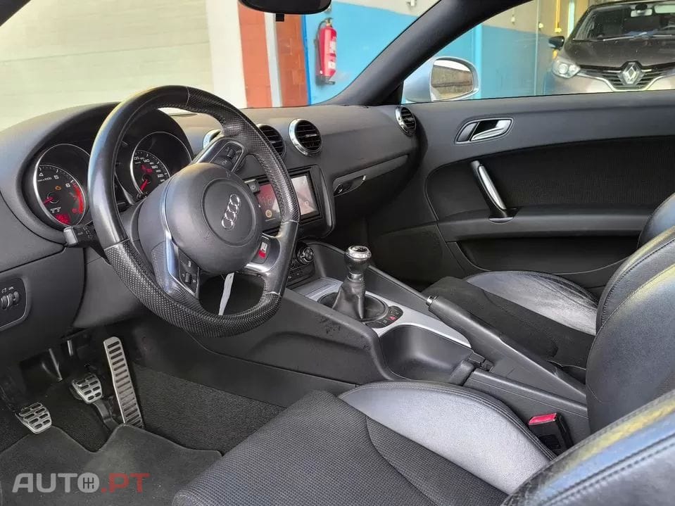 Audi TT 1.8 TFSI S-line