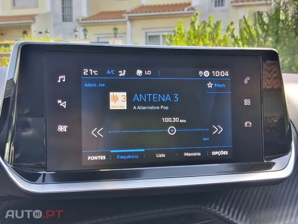 Peugeot 2008 1.2 PureTech Allure EAT8