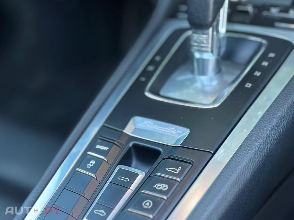 Porsche Boxster 981 PDK black edition