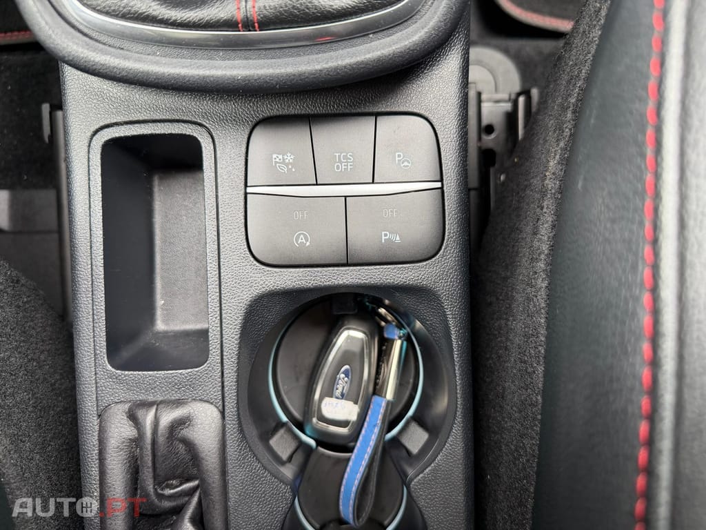 Ford Puma 1.0 EcoBoost MHEV ST-Line X