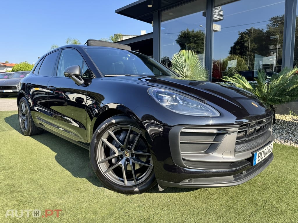 Porsche Macan T