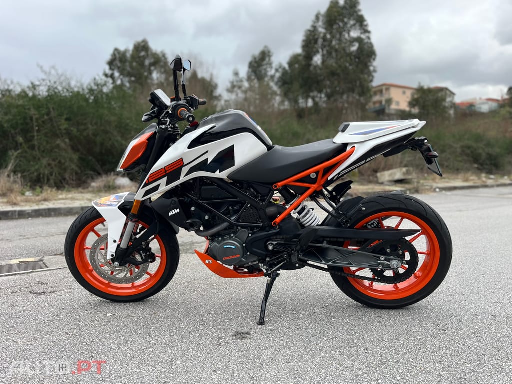 KTM 125 KTM DUKE 125-EDIÇÃO ESPECIAL MIGUEL OLIVEIRA