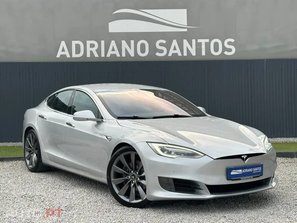 Tesla Model S Performance