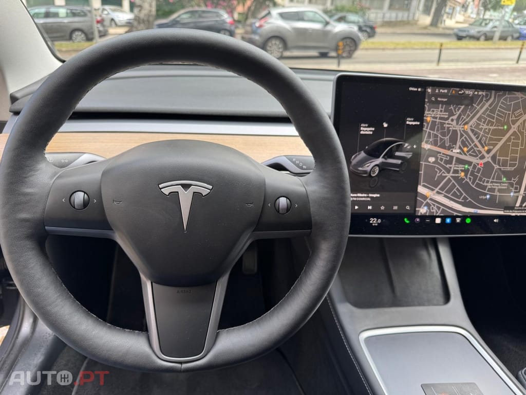 Tesla Model 3 Tração Traseira
