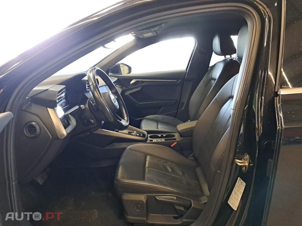 Audi A3 Sportback 40 TFSIe S Tronic Design Luxe