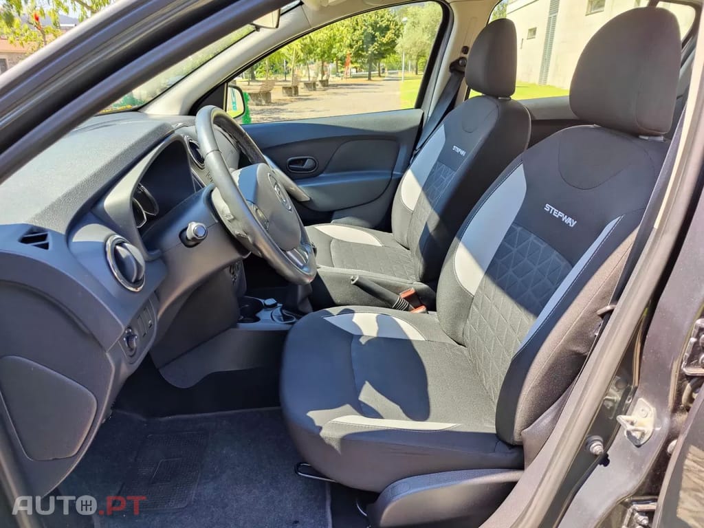 Dacia Sandero 0.9 TCe Stepway