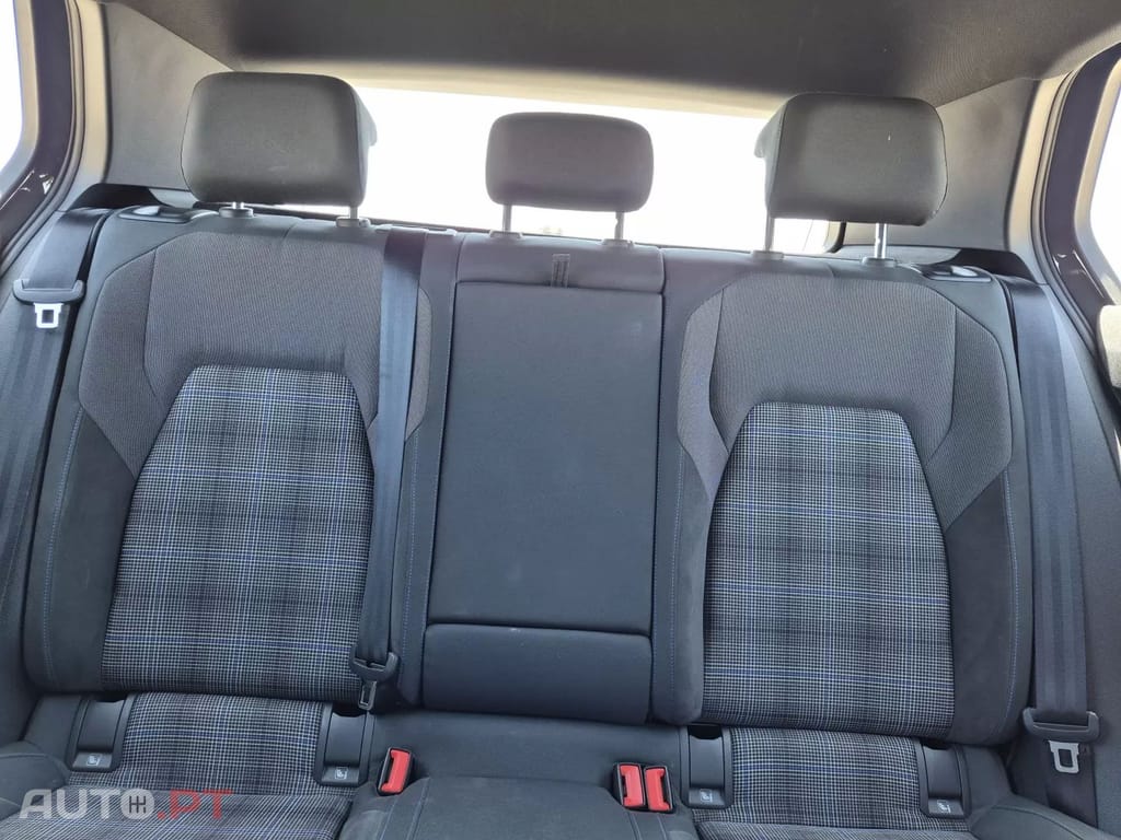 Volkswagen Golf 1.4 eHybrid OPF DSG GTE