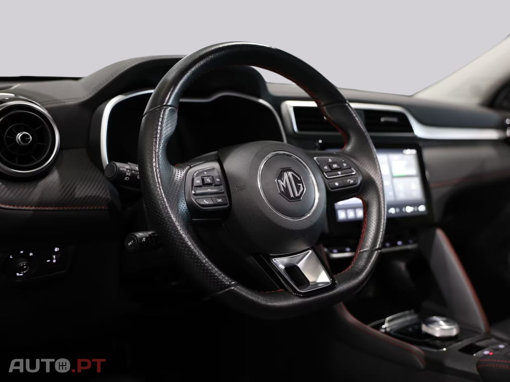 MG ZS EV MAXIMAL LUXURY I.V.A DEDUTIVEL 