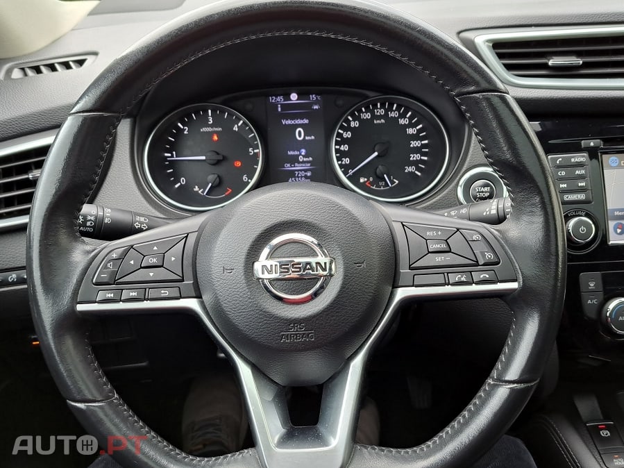 Nissan Qashqai 1.5 dCi N-Connecta J18+Led