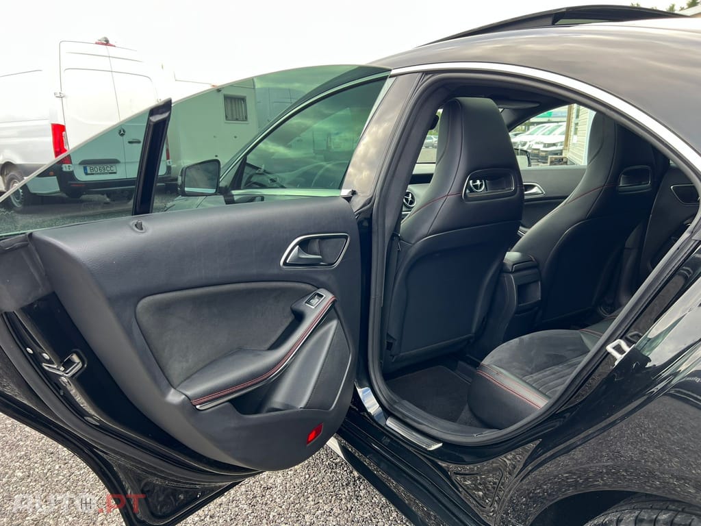 Mercedes-Benz CLA 200 CDi AMG Line
