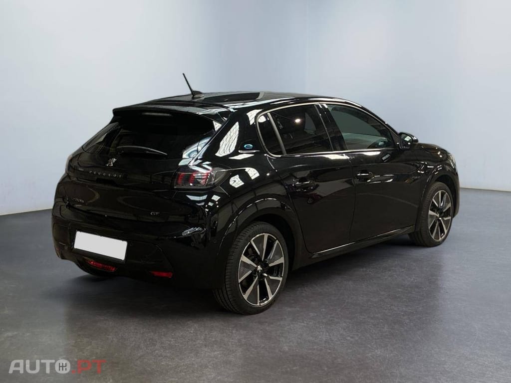 Peugeot E-208 50 kWh GT
