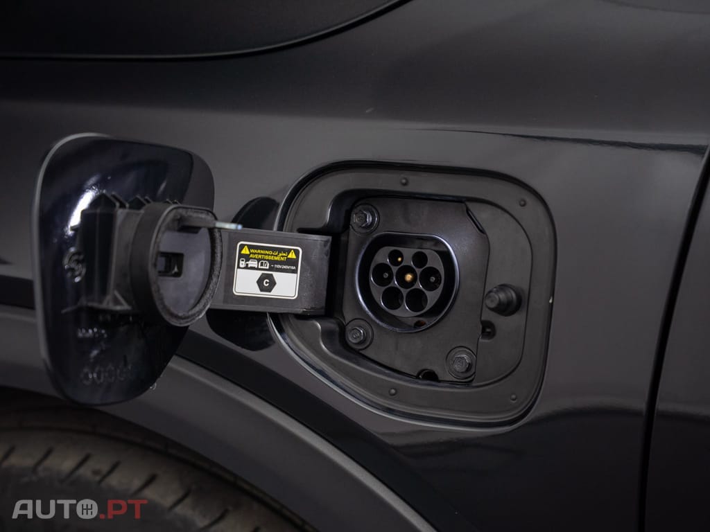 Kia Xceed 1.6 GDi PHEV Drive