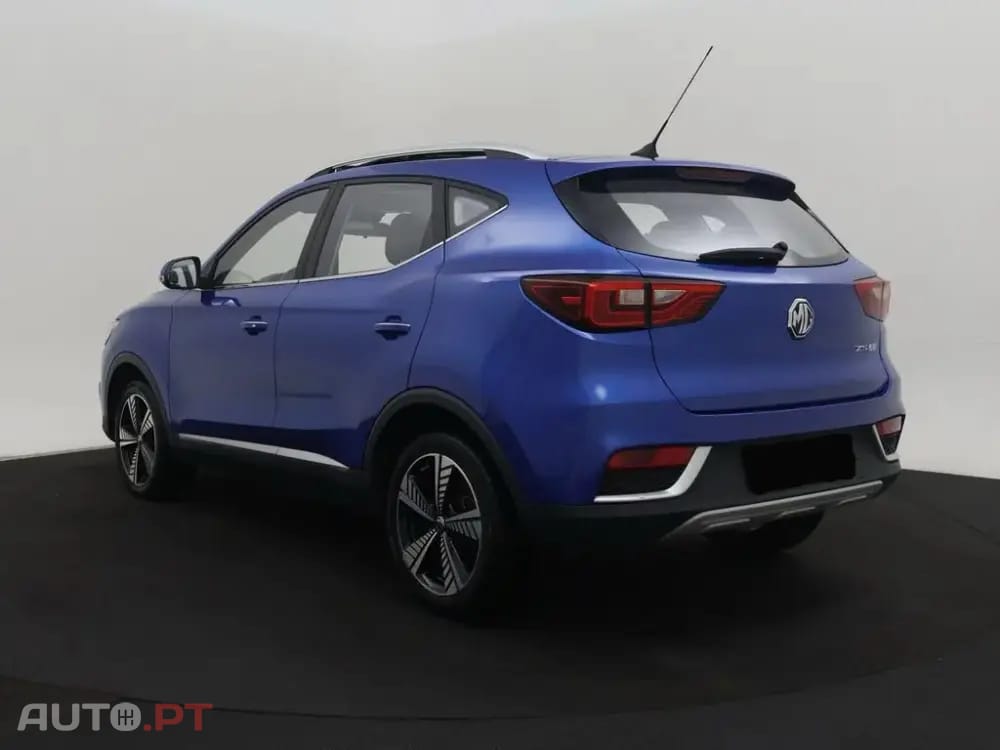 MG ZS EV 44.5 kWh Luxury