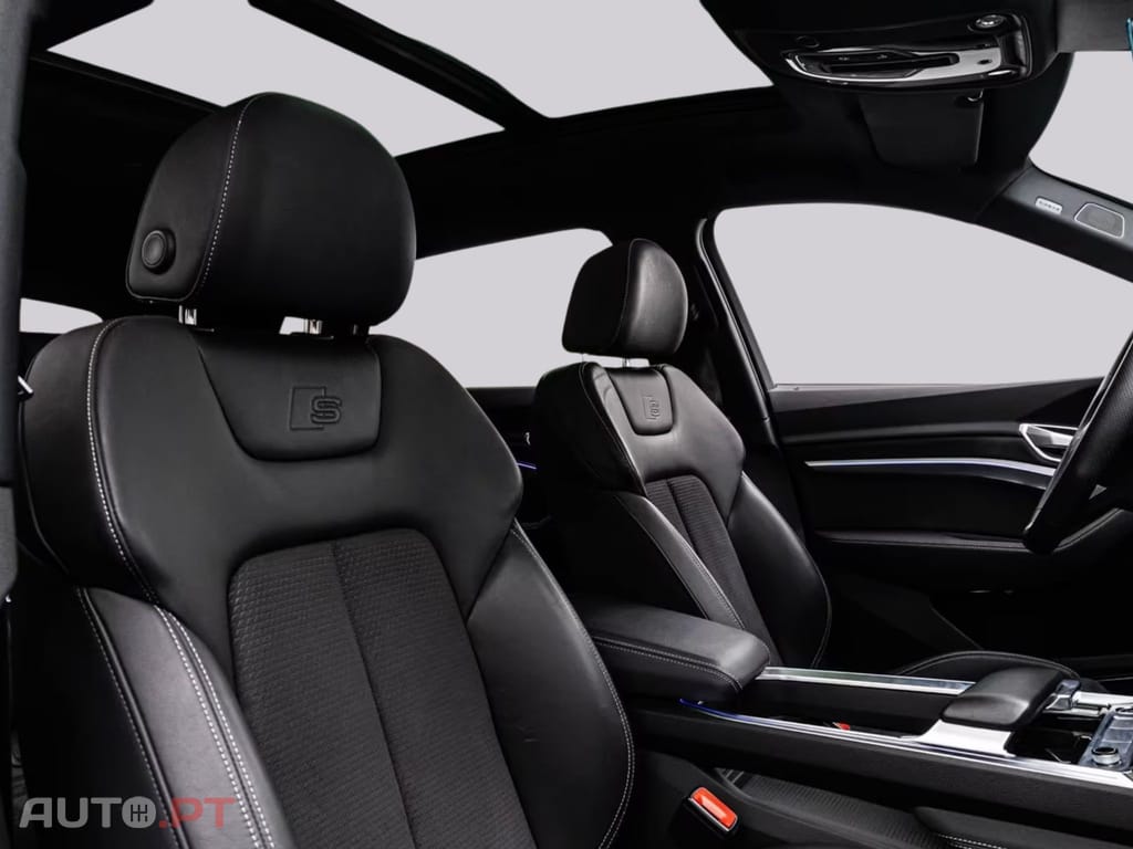 Audi E-Tron 50 2x S LINE BLACK I.V.A DEDUTIVEL