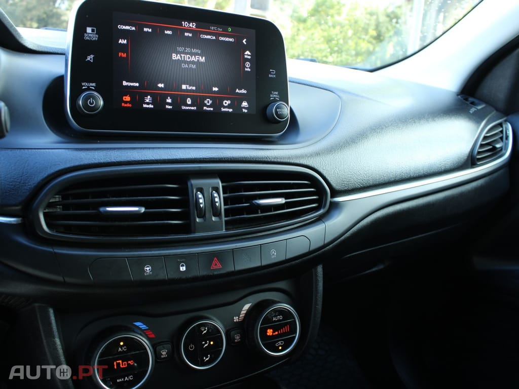 Fiat Tipo 1.6 M-Jet Lounge Tech