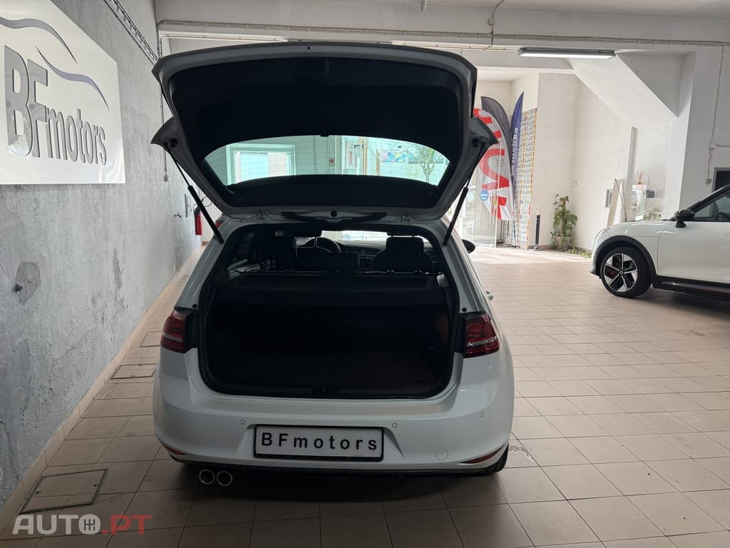 Volkswagen Golf 2.0 TDi GTD