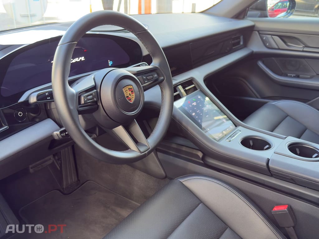 Porsche Taycan Sport Turismo