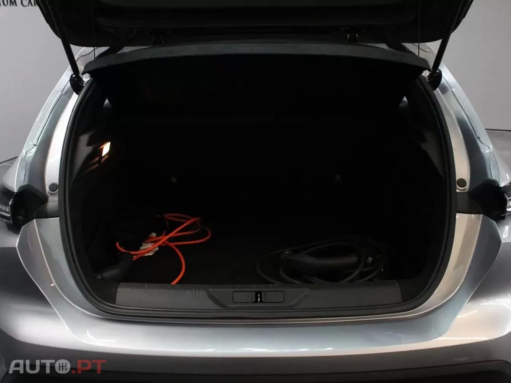 Peugeot 308 1.6 Hybrid Allure Pack e-EAT8