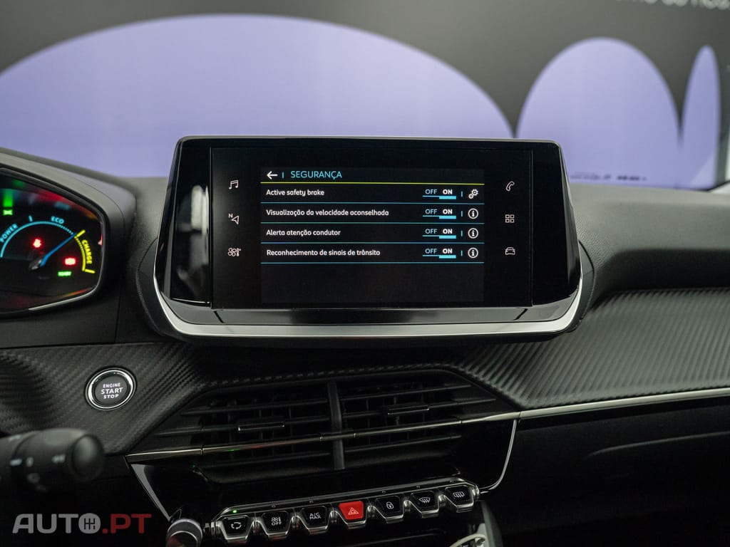 Peugeot E-2008 50 kWh Active Pack