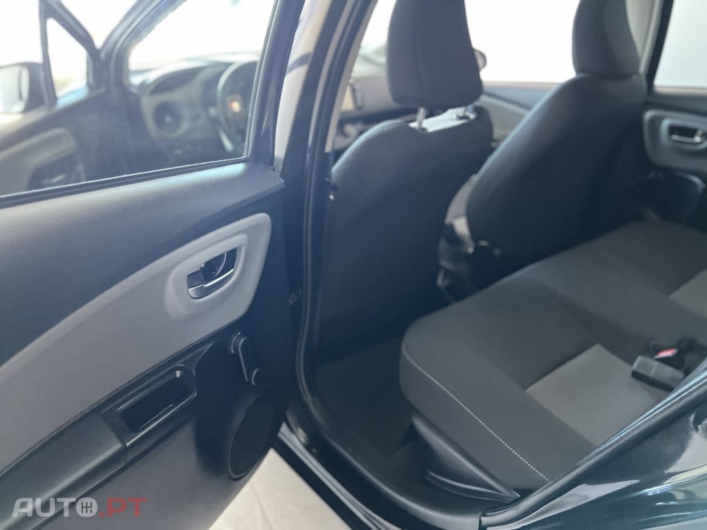 Toyota Yaris 1.5 HSD Comfort+P.Style