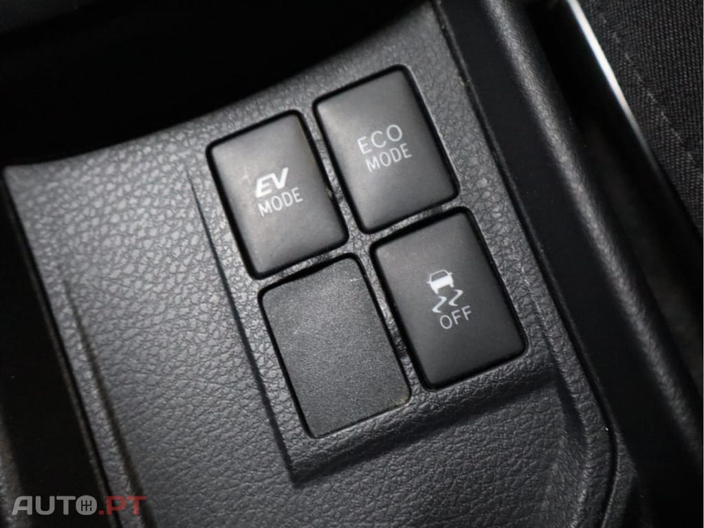 Toyota Yaris 1.5 HSD Comfort