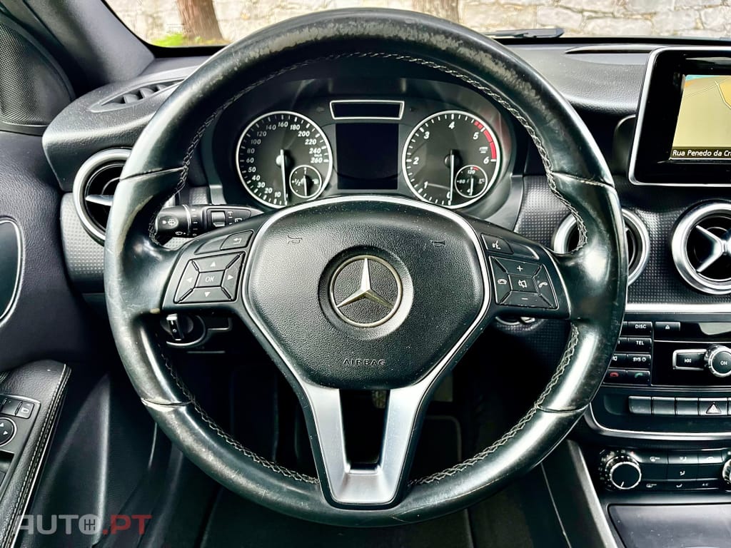 Mercedes-Benz A 180 AMG
