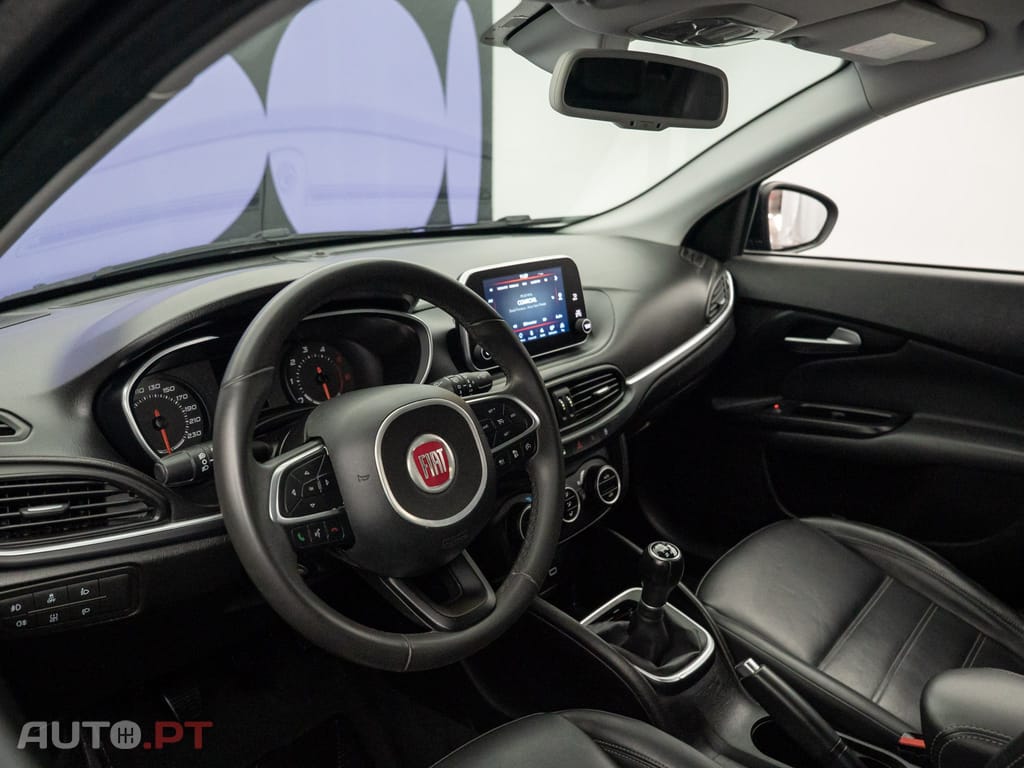 Fiat Tipo 1.3 M-Jet Lounge