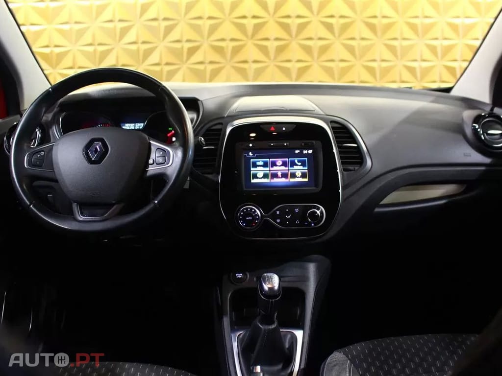 Renault Captur 1.5 dCi Red Edition